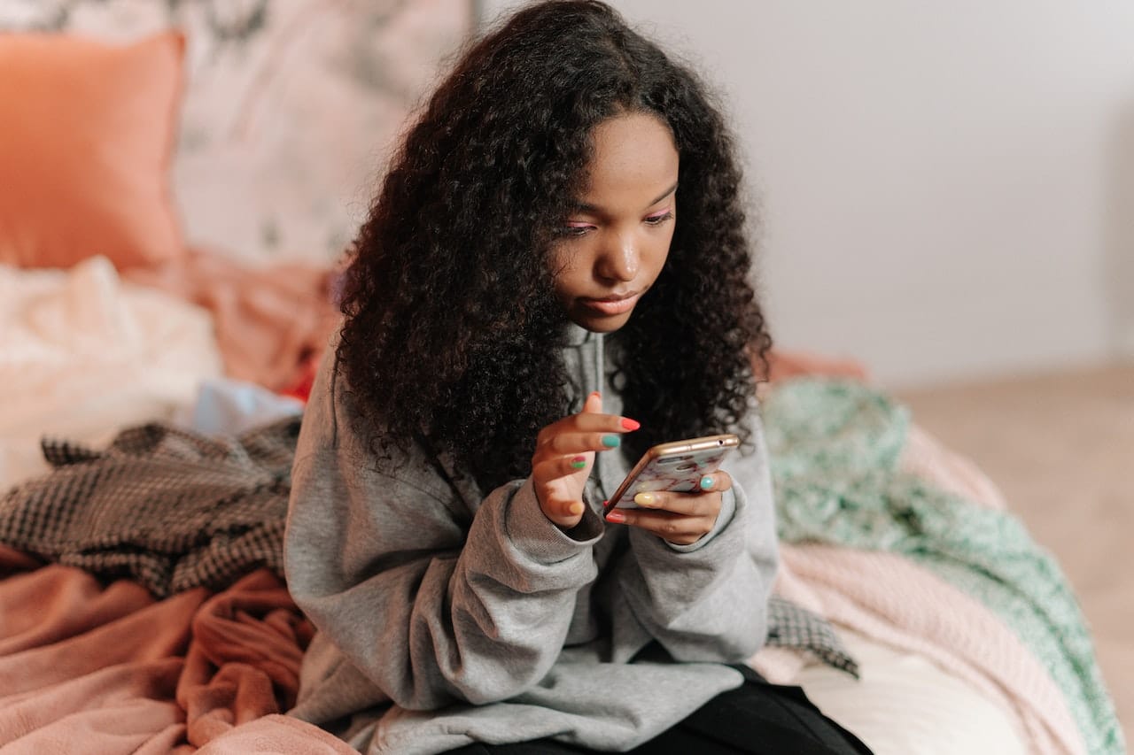 The Digital Tether: Why Monitoring Your Child’s Phone is an Act of Love, Not Distrust